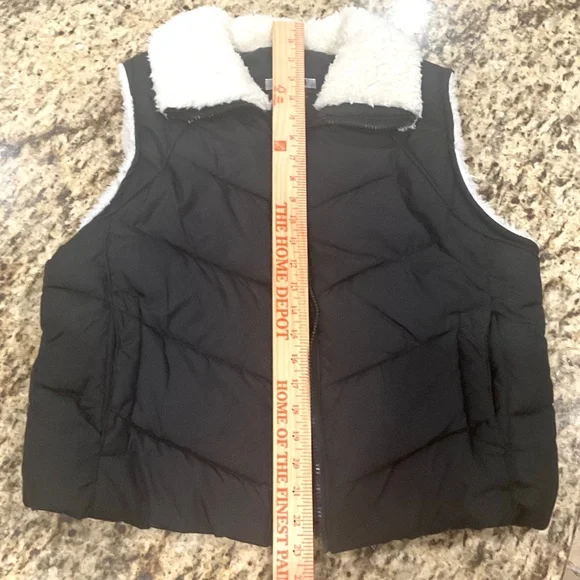 Women’s PAO Sport Black Quilted Puffy Vest Size L - Picture 4 of 10